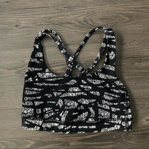 Lululemon black and white sports bra size 2